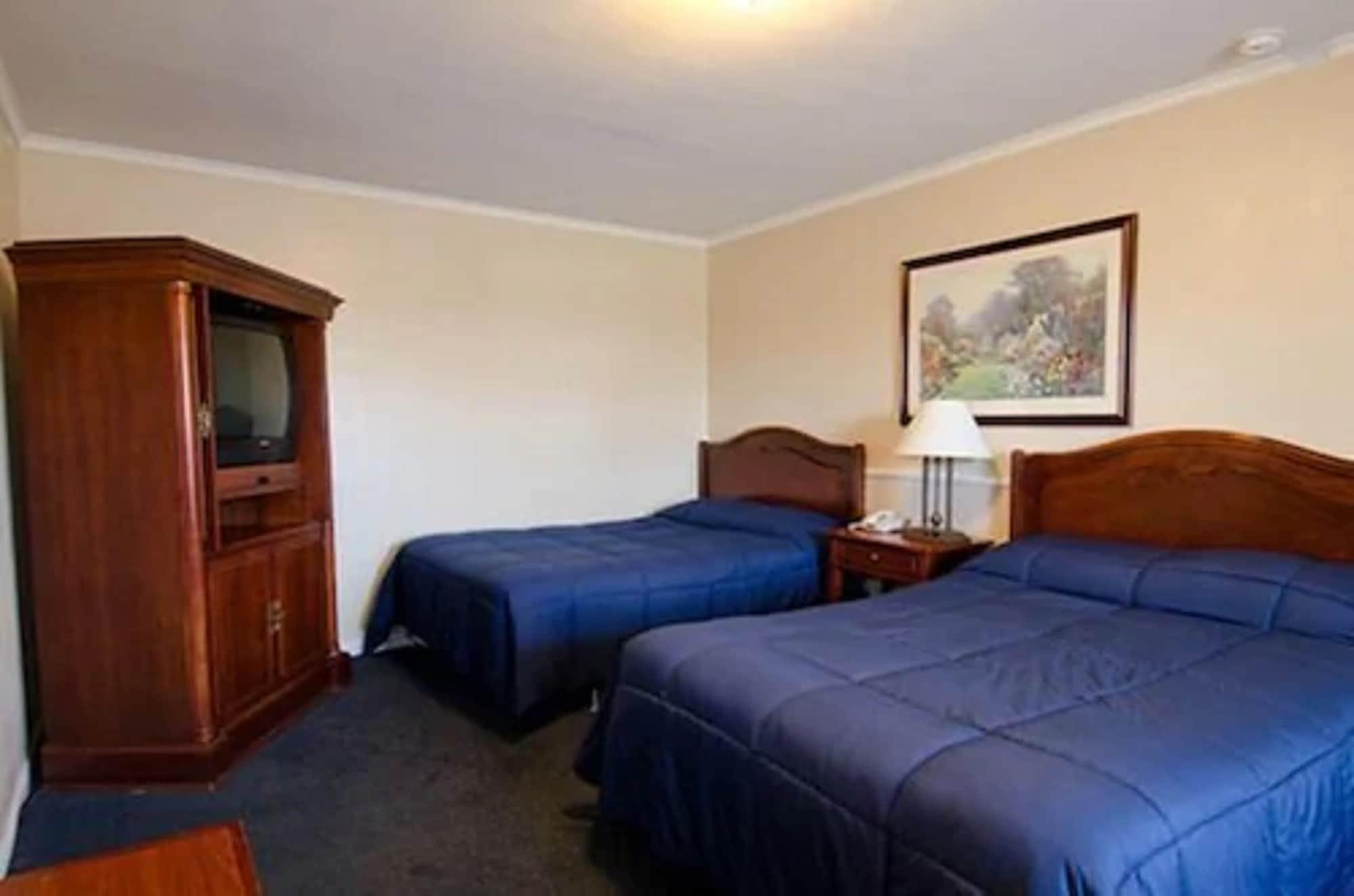 Alpine Inn & Suites Рокфорд Экстерьер фото