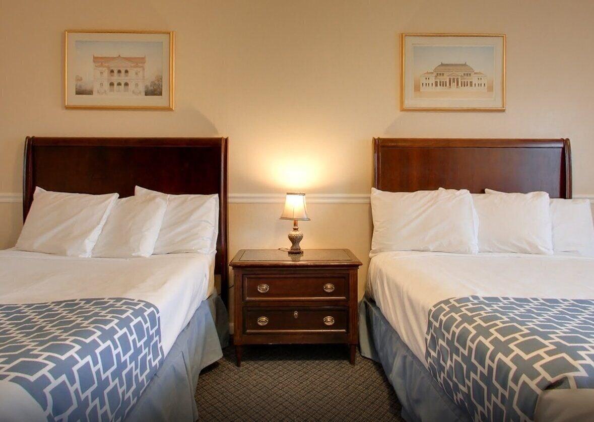 Alpine Inn & Suites Рокфорд Экстерьер фото